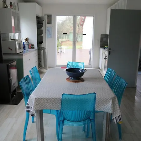 Résidence 004-soulac Sur - 004 - Détente Et Repos Dans Cette Maison à 2 Pas De L'océan Mae-6141 Villa *